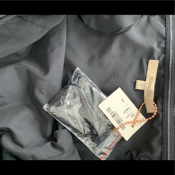 RW&Co black strapless dress with bow detail. Sz 2 - Picture 2 of 5